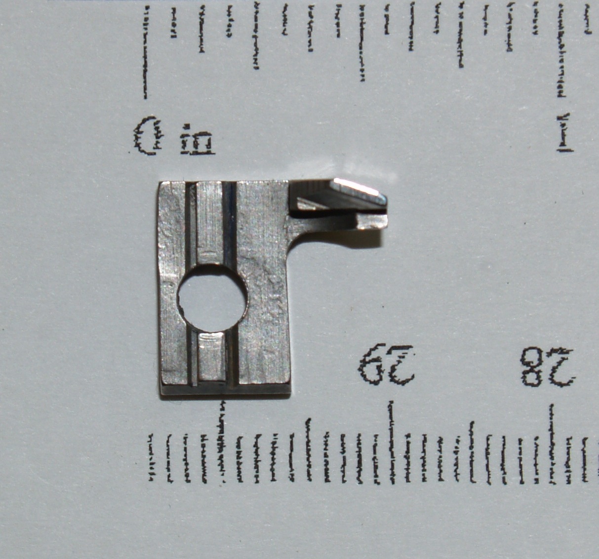  Merrow A-106-14 Presser Foot Finger Stub Rolled Edge Image